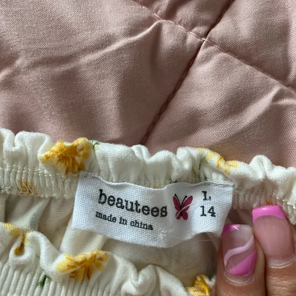 Top - Picture 3 of 3